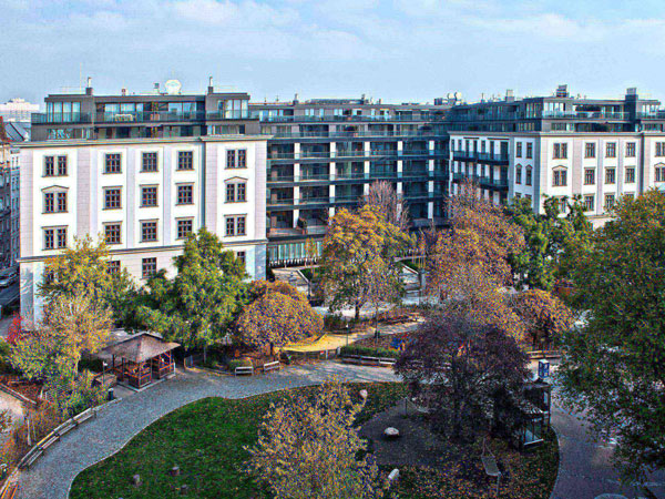 Residenz-am-Hamerlingpark8